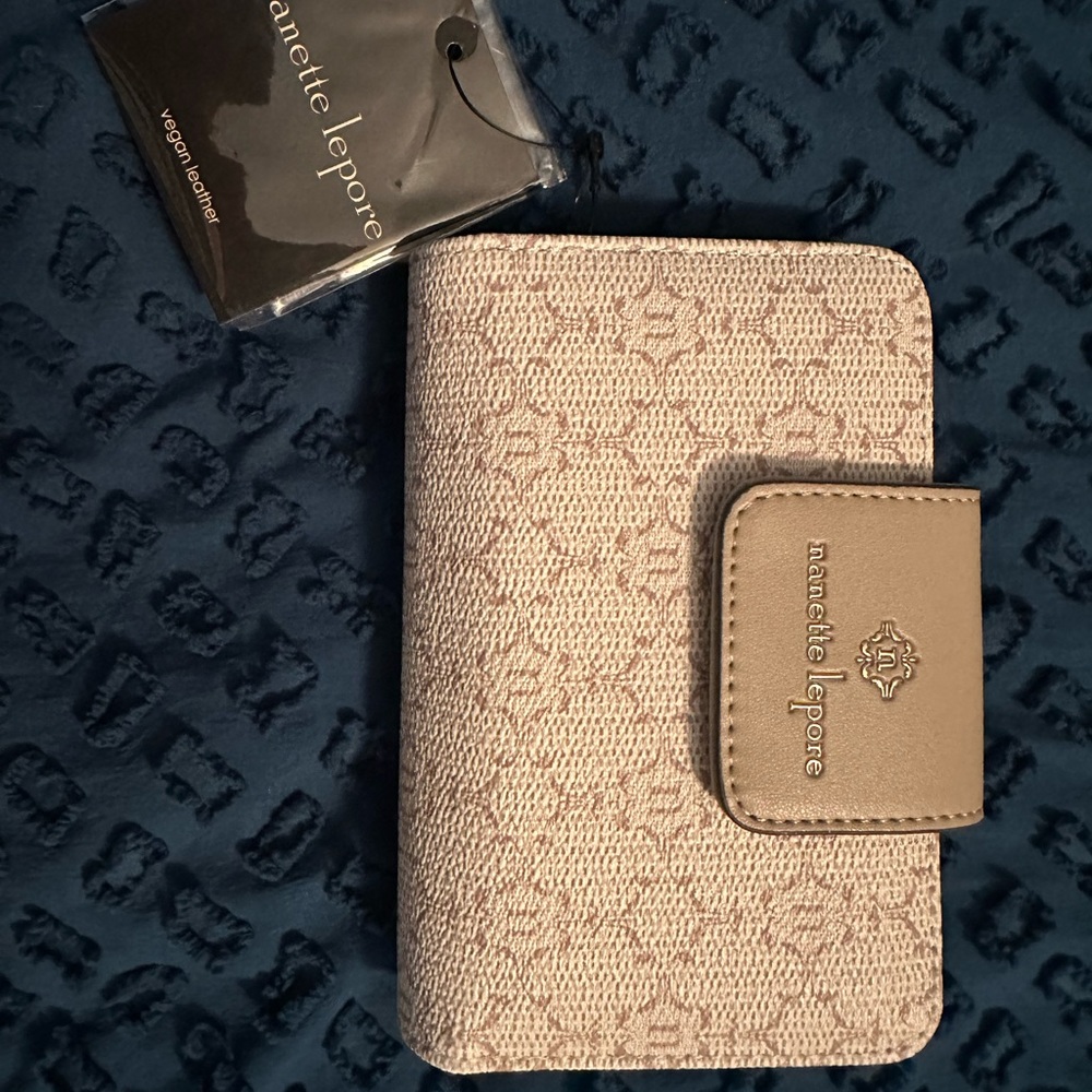 Nanette Laporte Wallet (NWT)